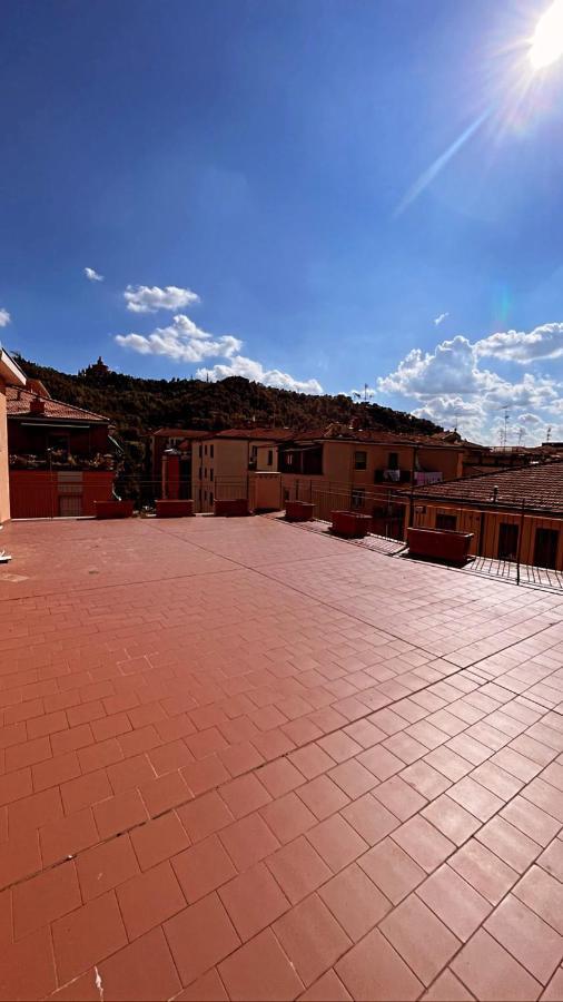 Camere In Appartamento Condiviso Vista San Luca Bologna Exterior photo